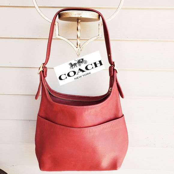 Coach Handbags - VTG Coach Red Leather Purse